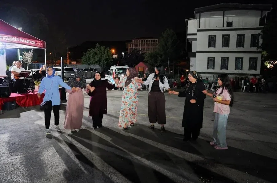 Bağlum Mesire Alanı’nda park konseri coşkusu yaşandı