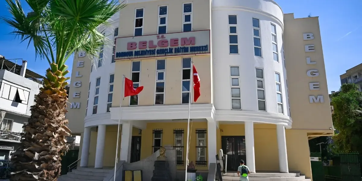 Bornova’da eğitim yatırımlarına bir yenisi daha eklendi