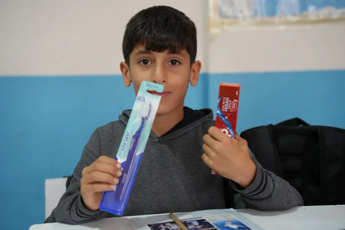 Silopi’de öğrencilere Kızılay’dan hijyen desteği