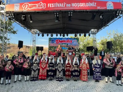 Ayaş Domates Festivali 2026 renkli görüntülerle başladı
