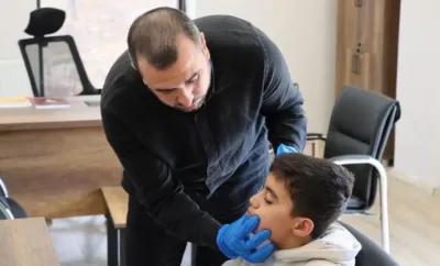 Minik kalplere dokunan merkezde eğitim, terapi ve karanlık oda desteği bir arada